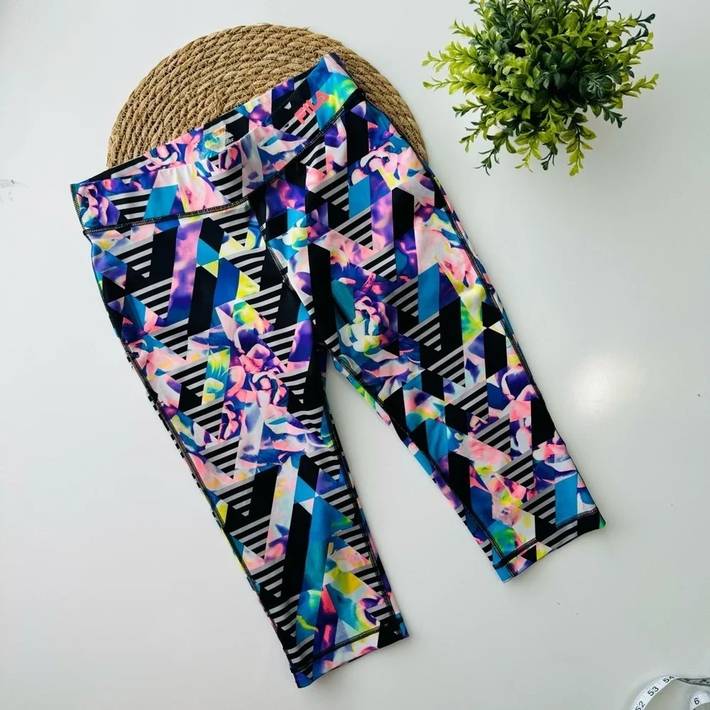 Fila Sport Athletic Running Capris Colorful Performance Stretch Size Small
